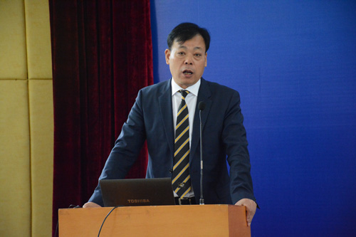 ok138cn太阳集团529院长杨魁介绍学院情况