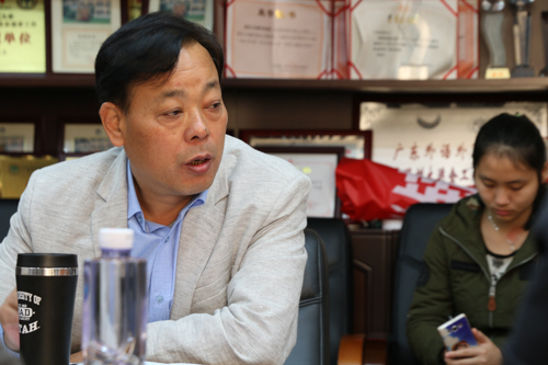 杨魁发表讲话