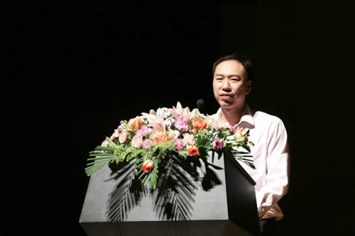 彭伟