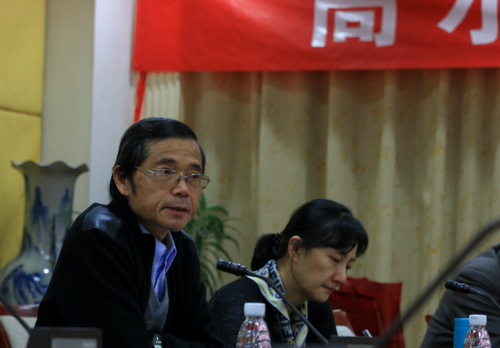 复旦大学我学院教授黄旦