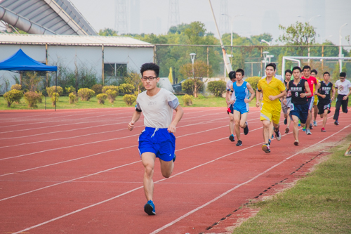 男子3000m比赛